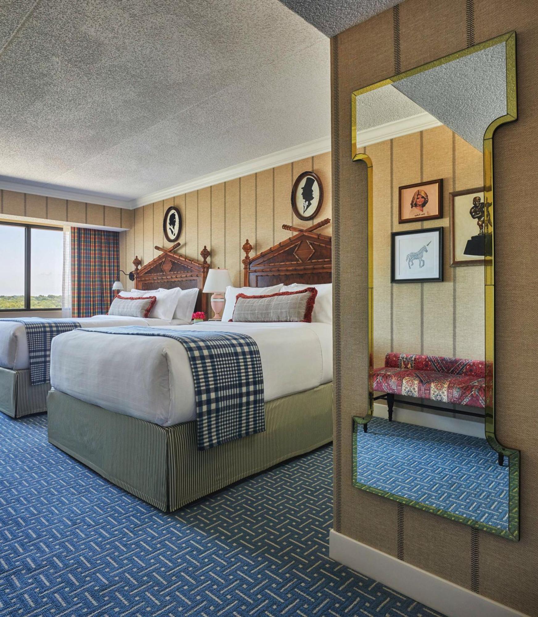 Graduate By Hilton Iowa City Esterno foto